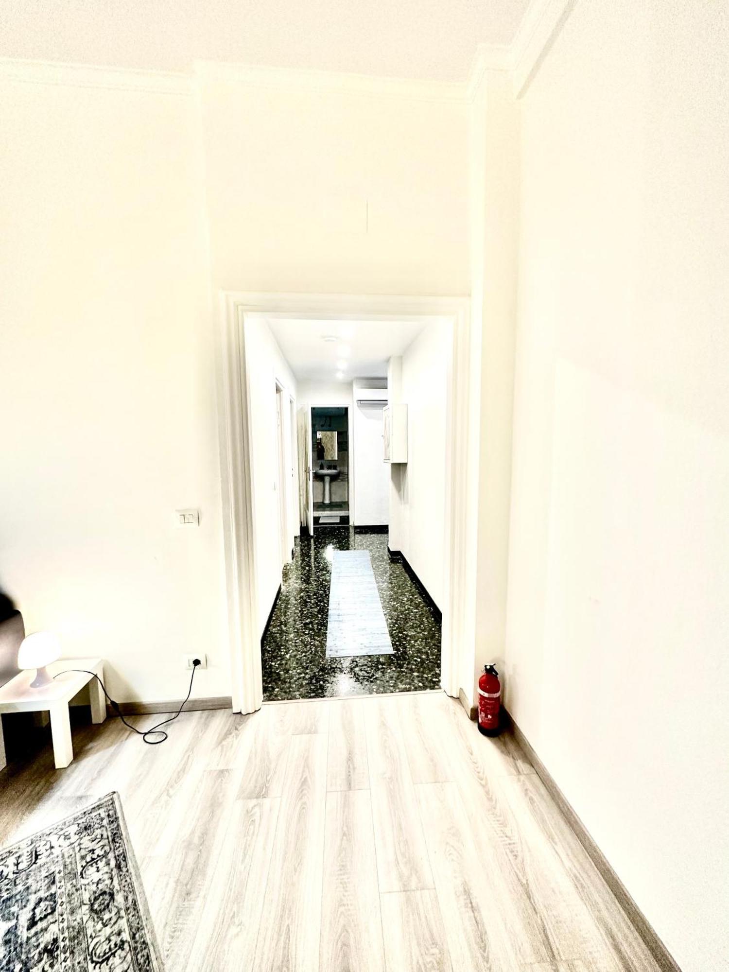 The Center Residence Genoa Luaran gambar