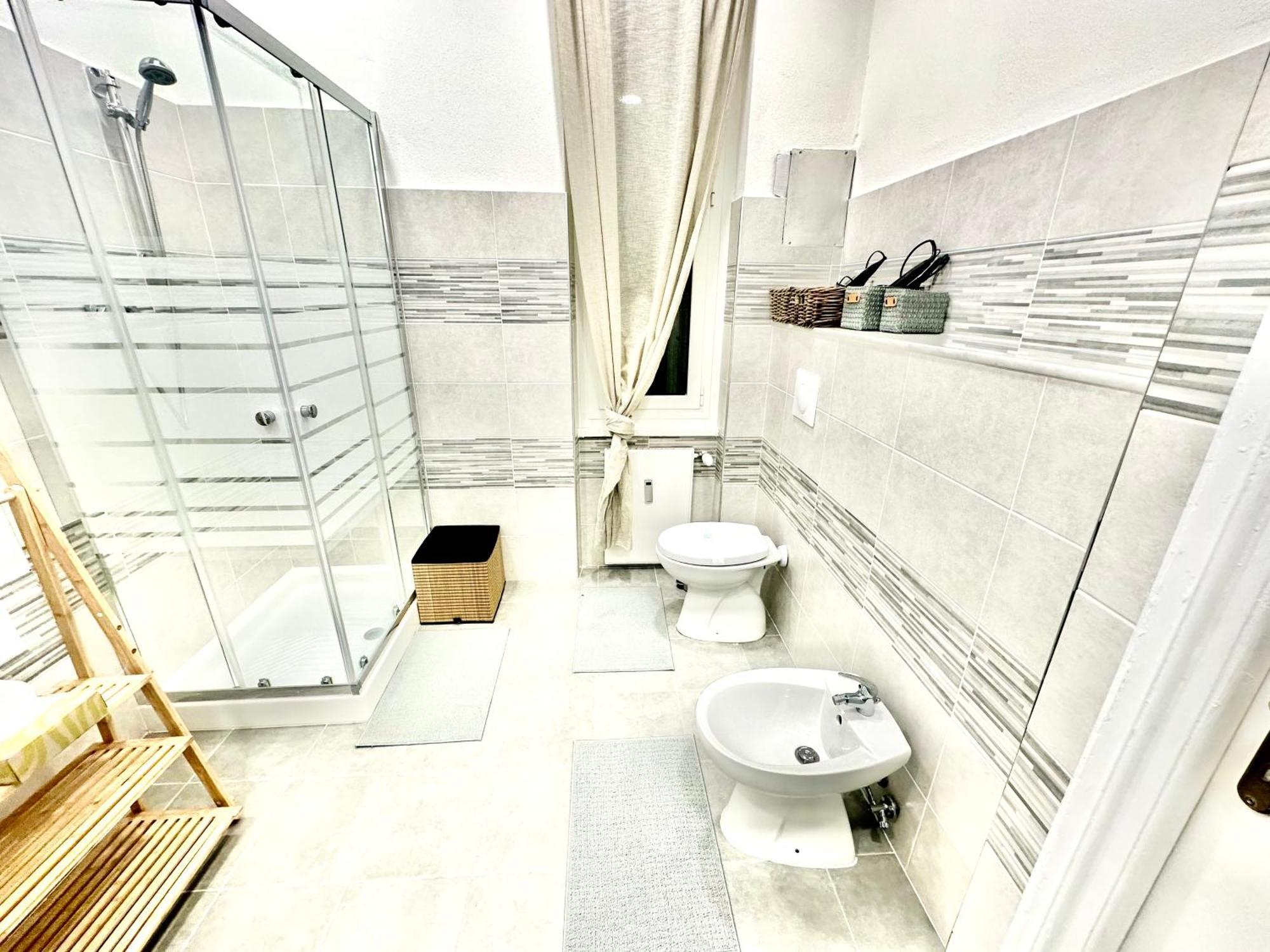 The Center Residence Genoa Luaran gambar